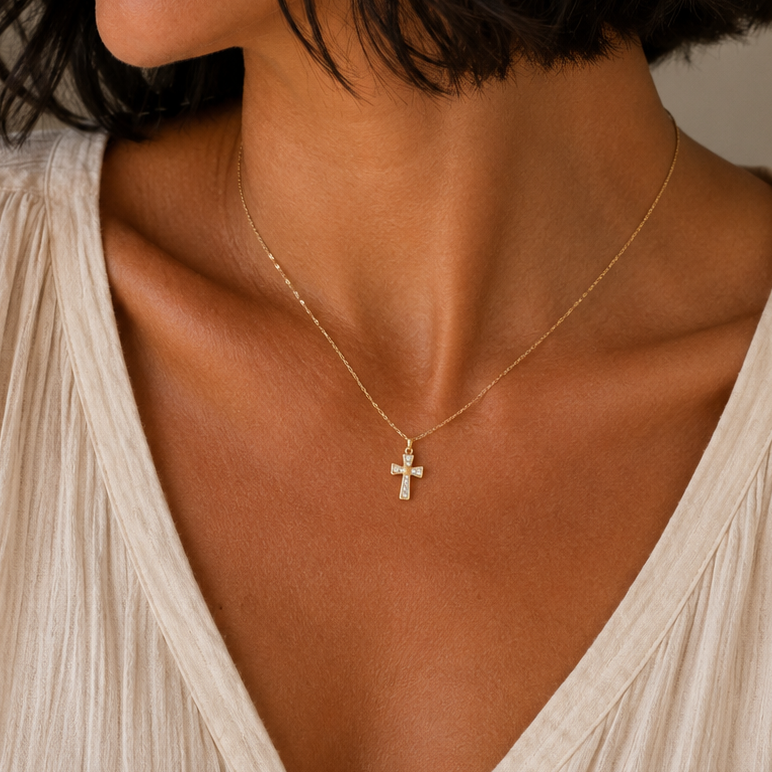 Collier petite croix avec strass en acier inoxydable