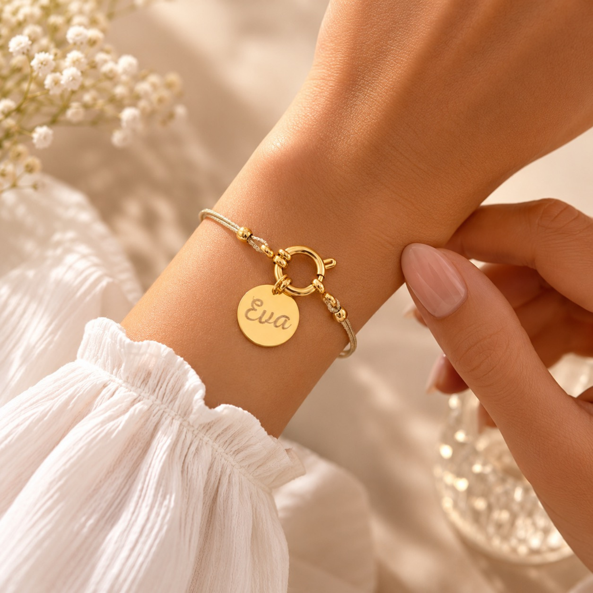 Bracelet cordon personnalisé médaille gravée