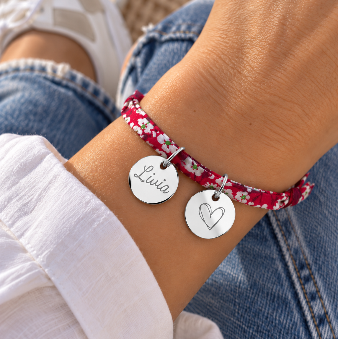Bracelet liberty personnalisé plusieurs médailles gravées