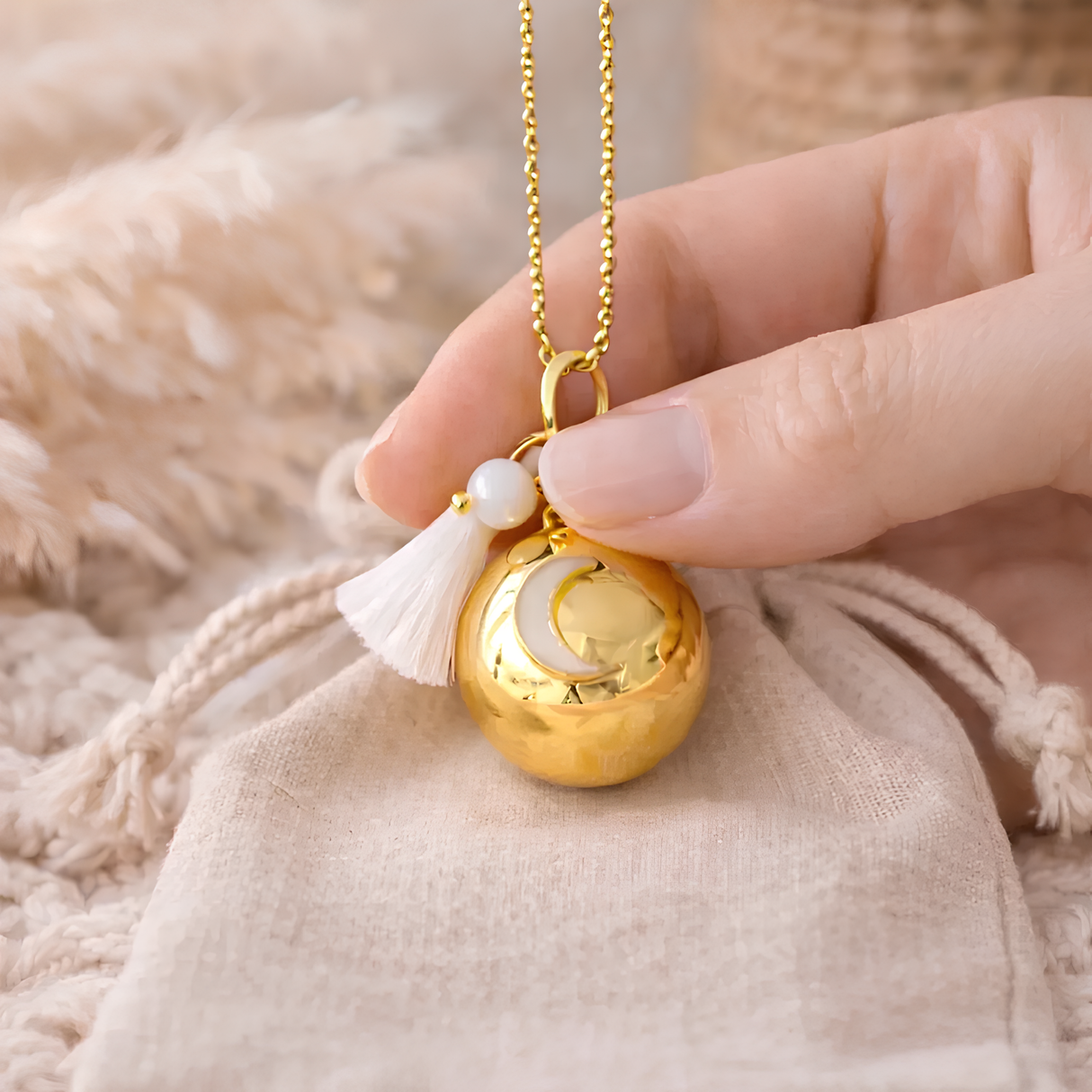 Bola de grossesse doré lisse breloque lune blanche nacré perle pierre de lune pompon Bola de grossesse doré lisse breloque lune blanche nacré perle pierre de lune pompon - Default Title | Creabibenval