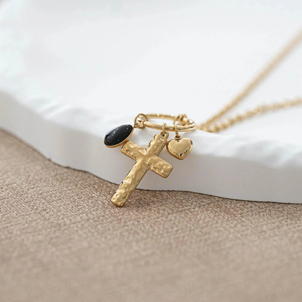 Collier croix chrétienne or pendentif acier inoxydable femme