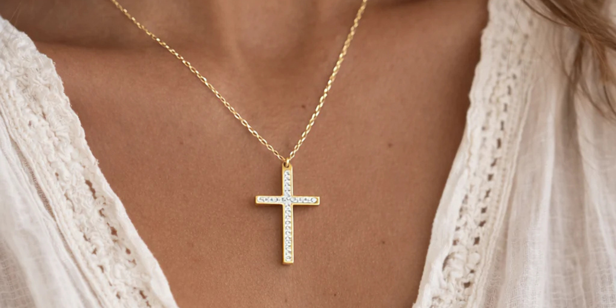 Collier croix