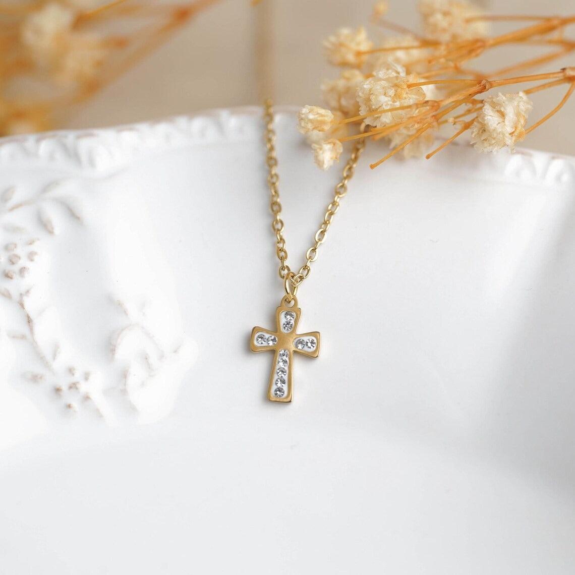Collier croix femme