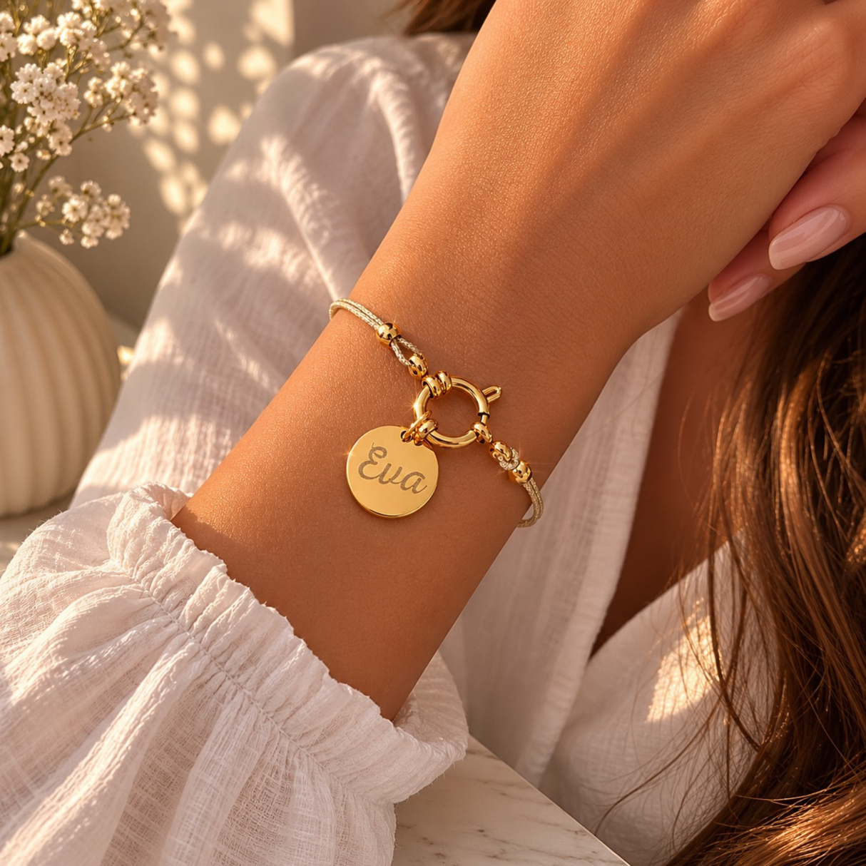 Bracelet cordon personnalisé médaille gravée