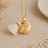 Bola de grossesse doré brossé médaille à graver petit pieds pompon