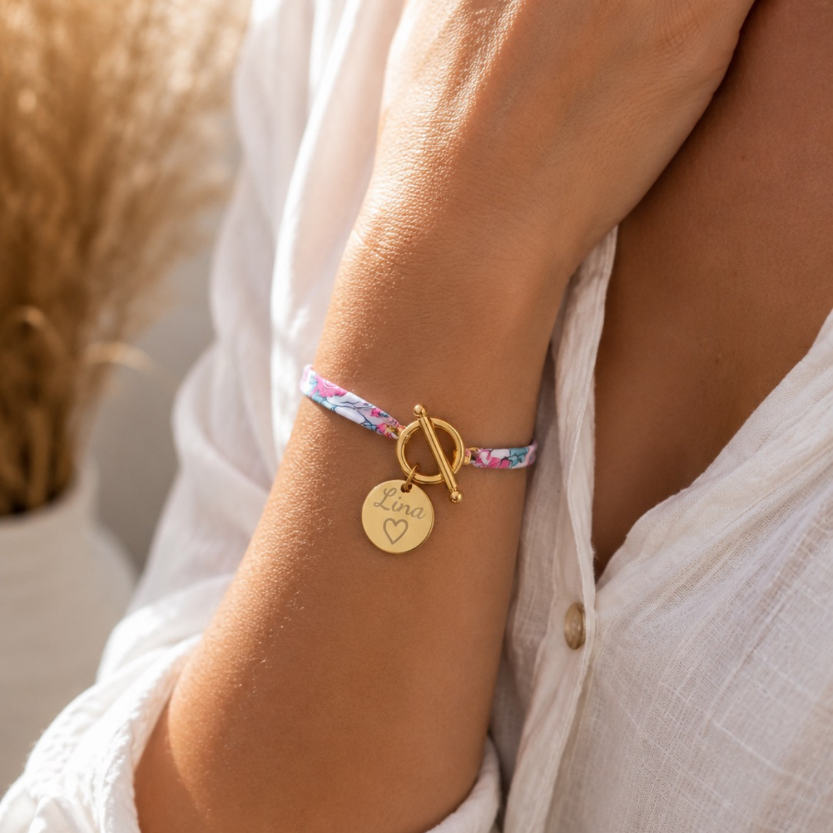 Bracelet Liberty personnalisé fermoir en T avec médaille gravée 