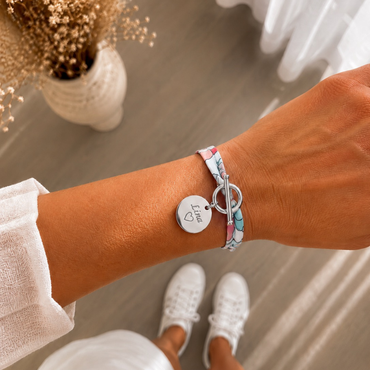 Bracelet Liberty personnalisé fermoir en T avec médaille gravée 