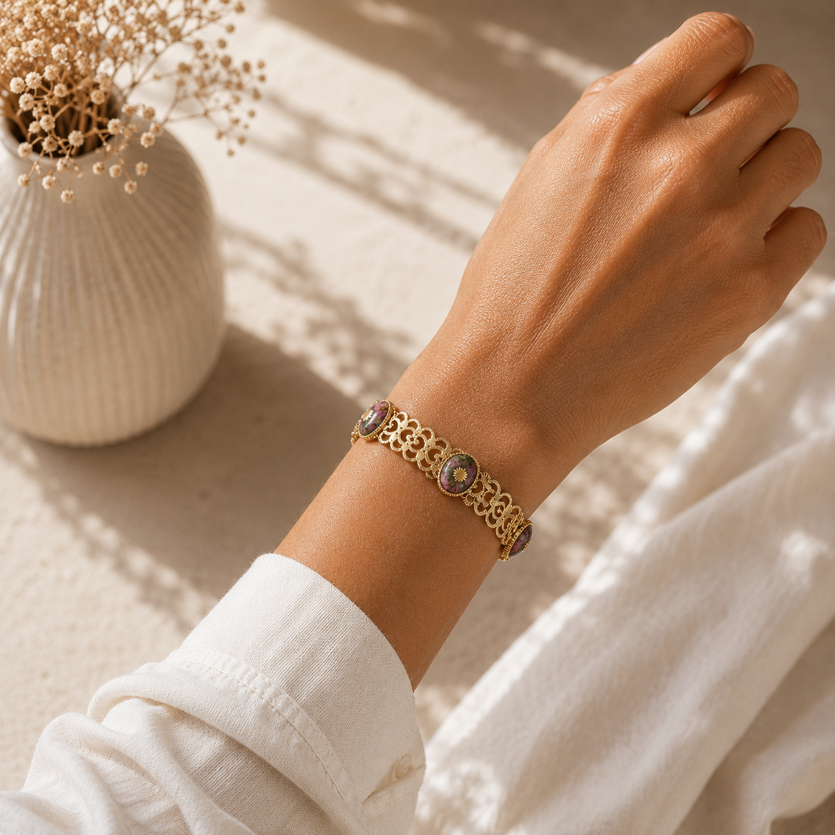 Bracelet jonc entrelacé en forme de coeur avec pierre naturelles 