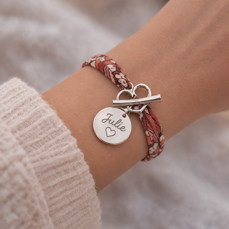 Bracelet liberty fermoir en T coeur personnalisé médaille gravée