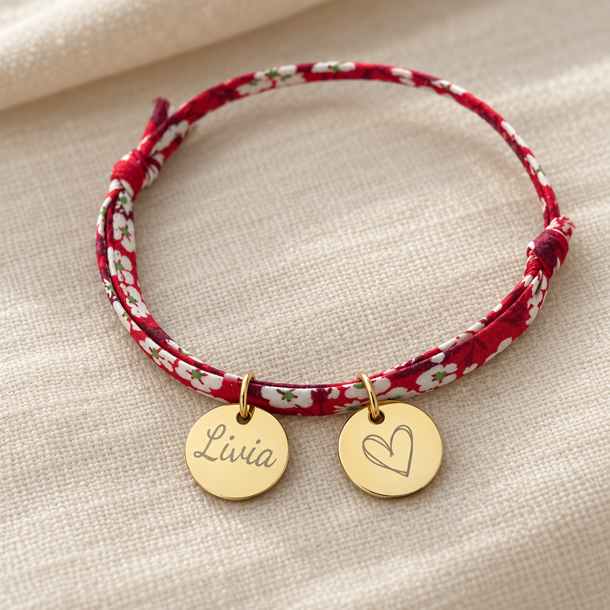 Bracelet liberty personnalisé plusieurs médailles gravées
