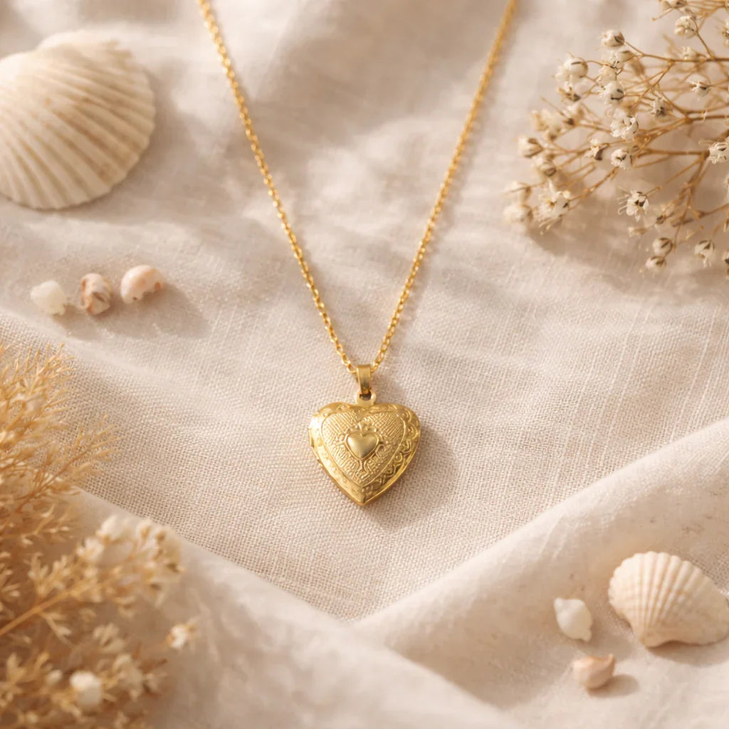 Collier photo personnalisé médaillon coeur motif gravé acier inoxydable Collier photo personnalisé médaillon coeur motif gravé acier inoxydable - Collier sans photo | Creabibenval