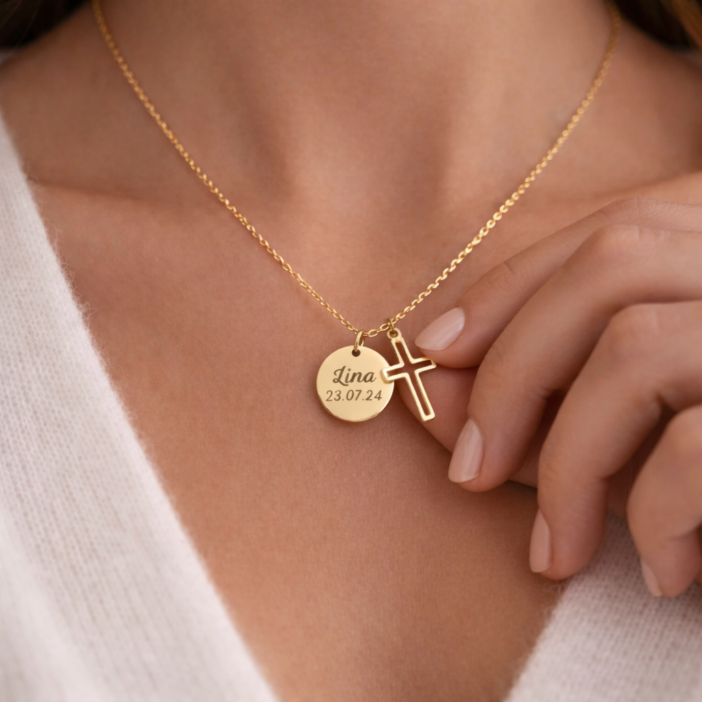 Collier Personnalisé médaille ronde Gravée Croix – Cadeau Baptême, Naissance, Communion