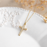 Collier croix avec strass en acier inoxydable