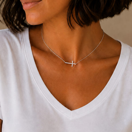 Collier croix horizontale strass ras de cou or acier inoxydable