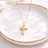 Collier croix sertie de strass en acier inoxydable