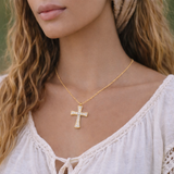 Collier croix sertie de strass en acier inoxydable