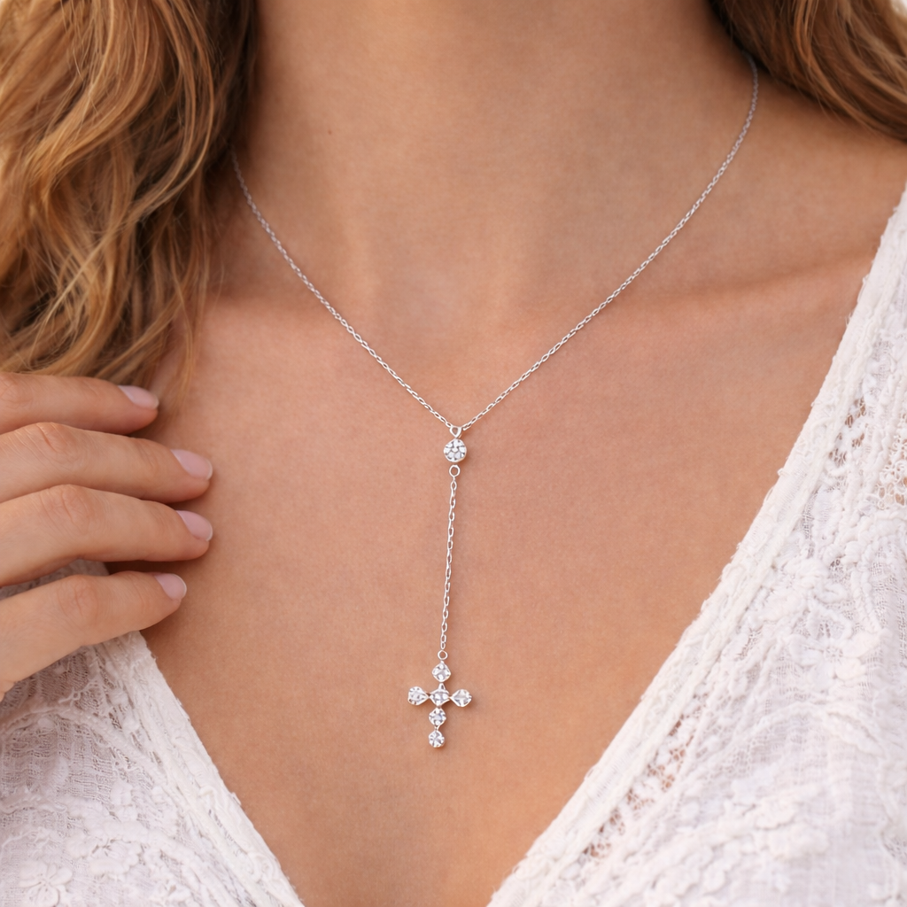 Collier à pendentif de croix avec strass en acier inoxydable