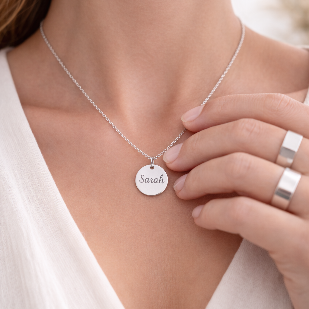Collier personnalisé médaille ronde gravée