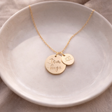Collier personnalisé médaille ronde gravée prénoms