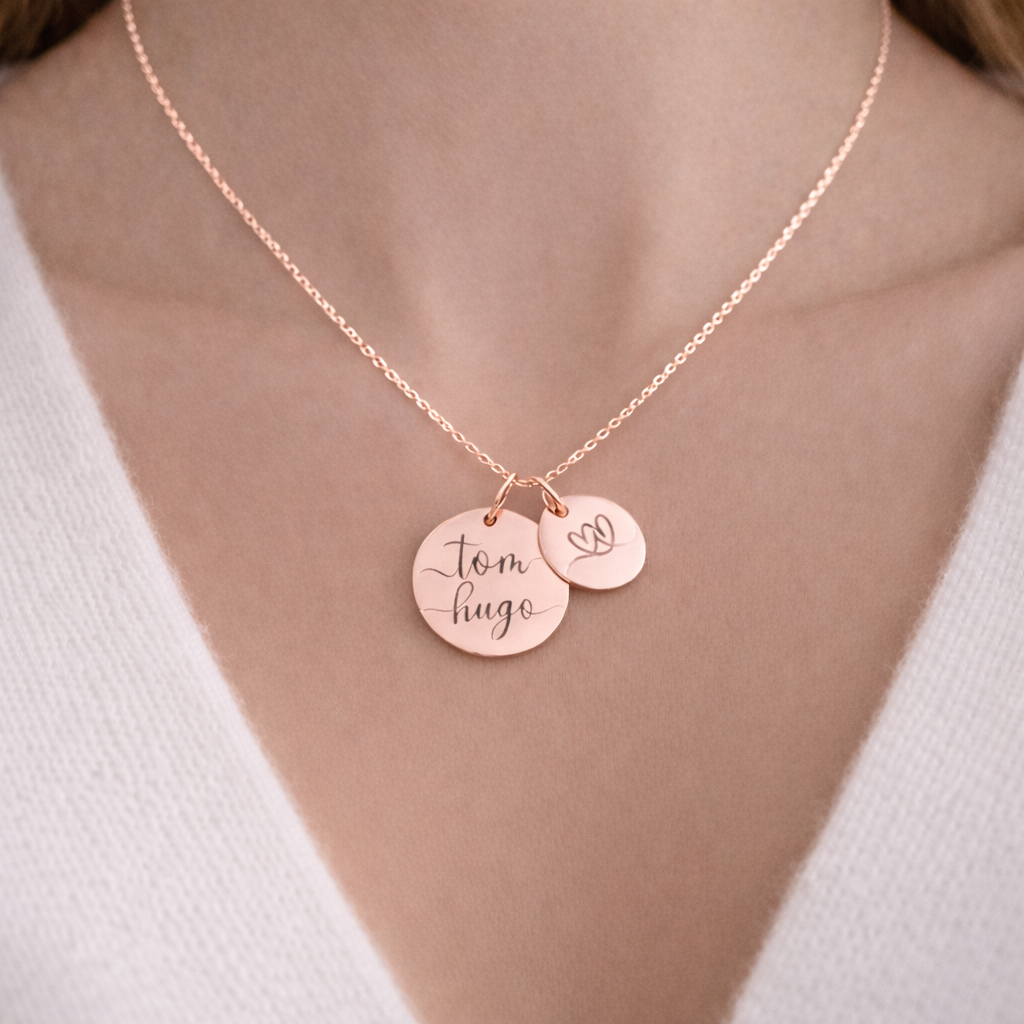 Collier personnalisé médaille ronde gravée prénoms