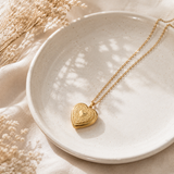 Collier sautoir long photo personnalisé médaillon coeur motif gravé acier inoxydable