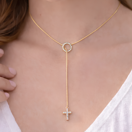 Collier croix ajustable cercle avec strass en acier inoxydable Collier croix ajustable cercle avec strass en acier inoxydable - Doré | Creabibenval