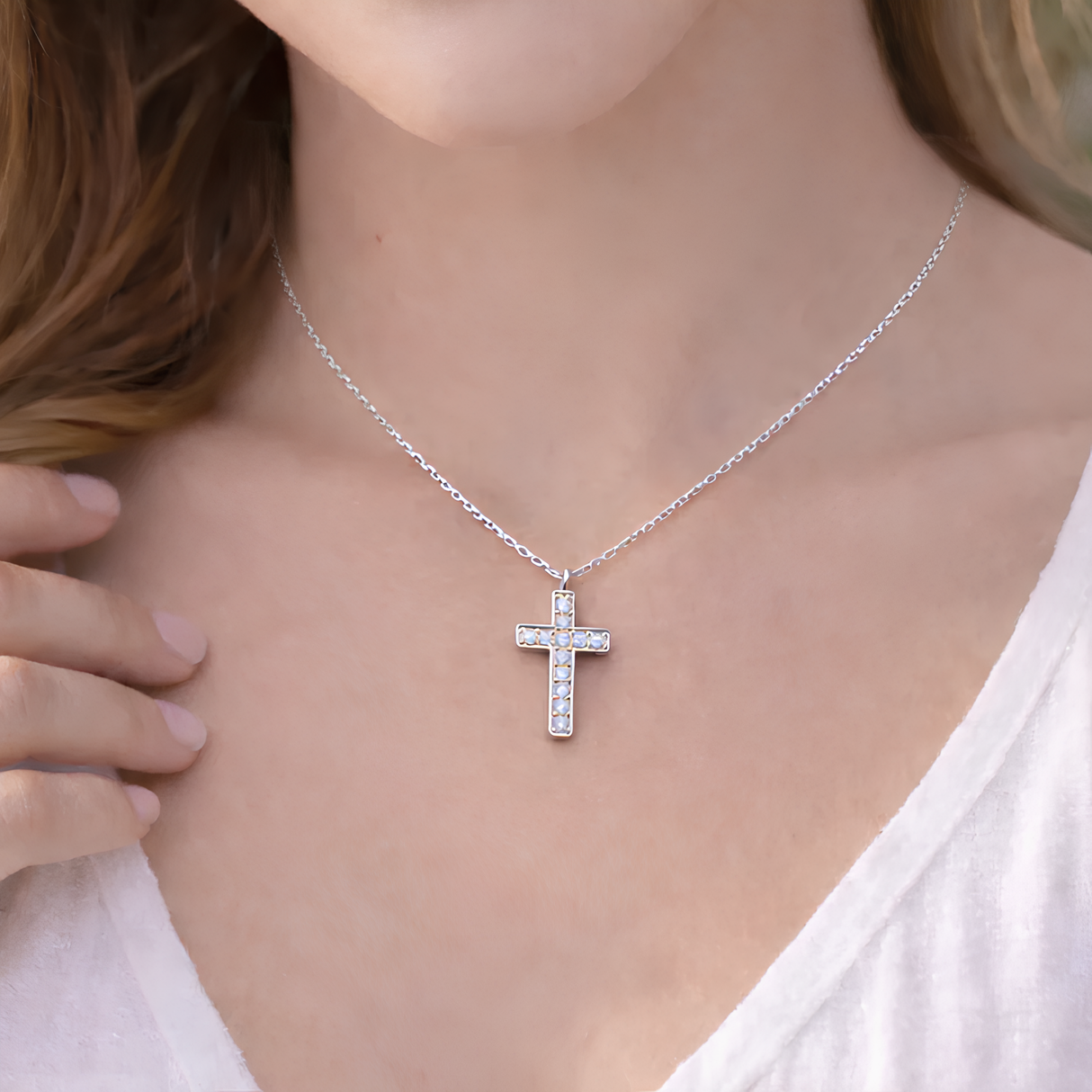 Collier croix avec strass en acier inoxydable Collier croix avec strass en acier inoxydable - Argenté | Creabibenval