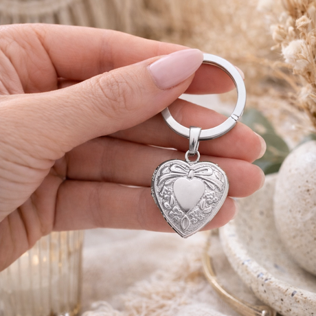 Porte-clés photo personnalisé médaillon coeur motif gravé acier inoxydable