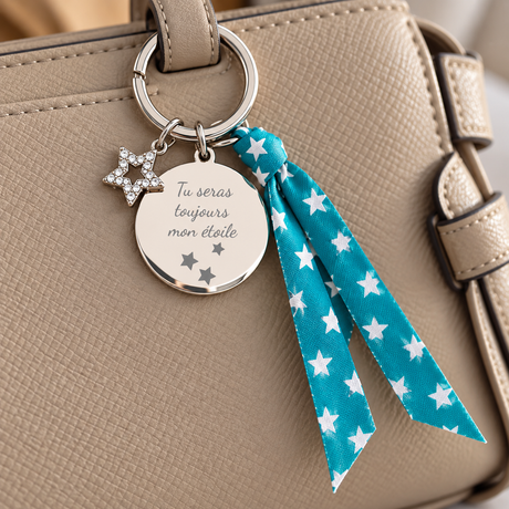 Porte-clés personnalisé médaille gravée cordon liberty étoile strass