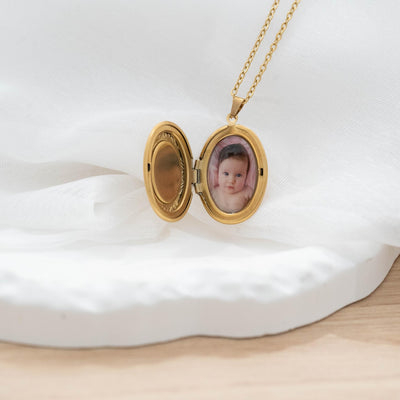 Collier photo or personnalisé médaillon ovale motif à graver en acier inoxydable
