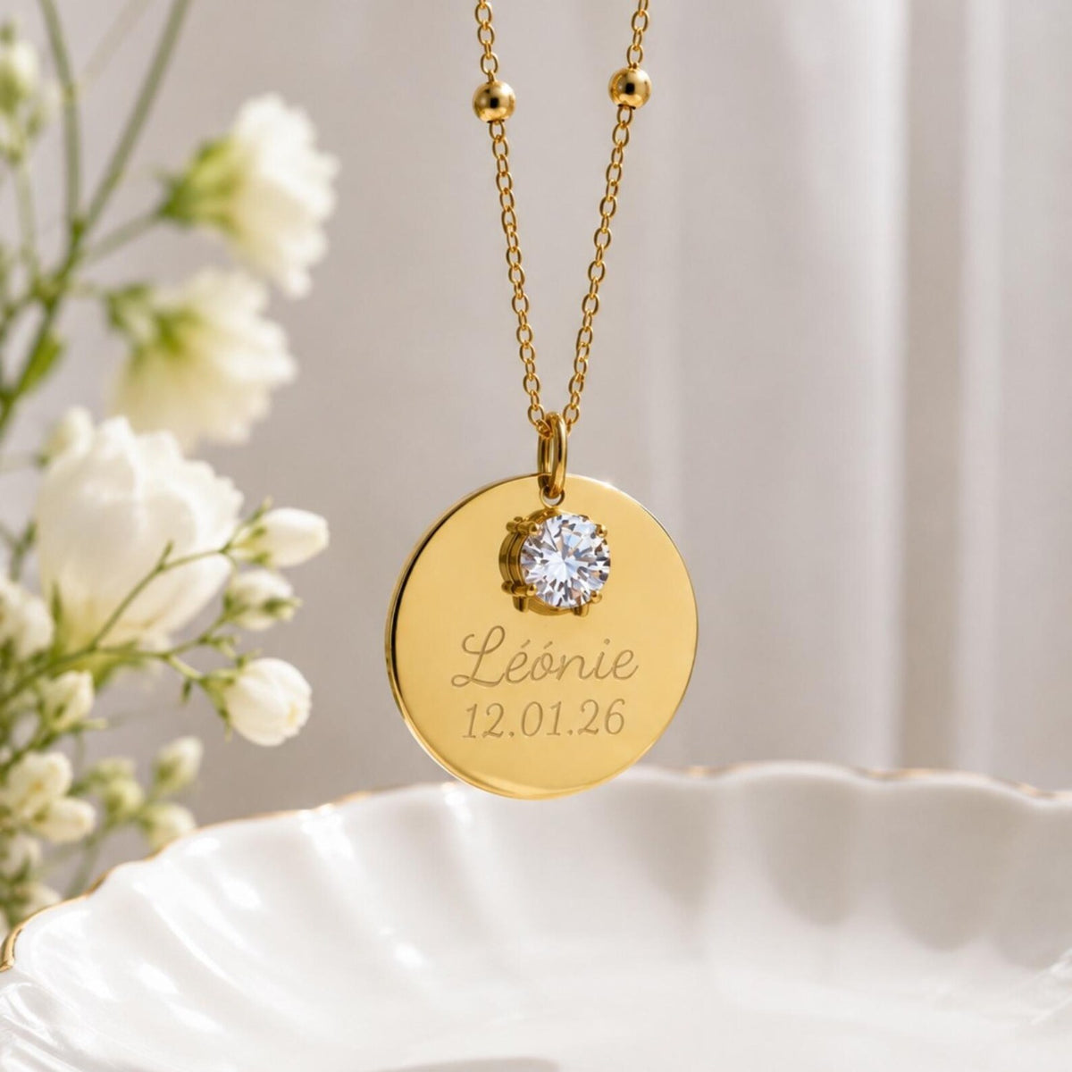 Collier personnalisé médaille ronde gravée pendentif strass cadeau maman acier inoxydable
