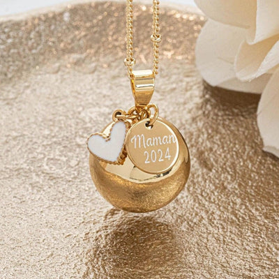 Bola de grossesse lisse Personnalisable avec Médaillon à graver et petit coeur