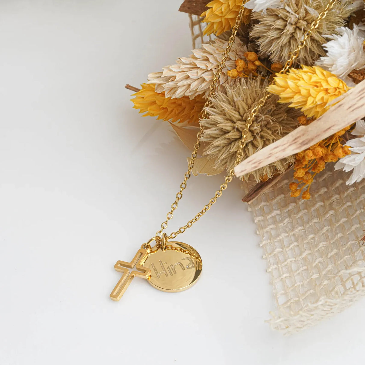 Collier croix chrétienne médaille à graver 15mm pendentif en acier inoxydable pour femme ou enfant