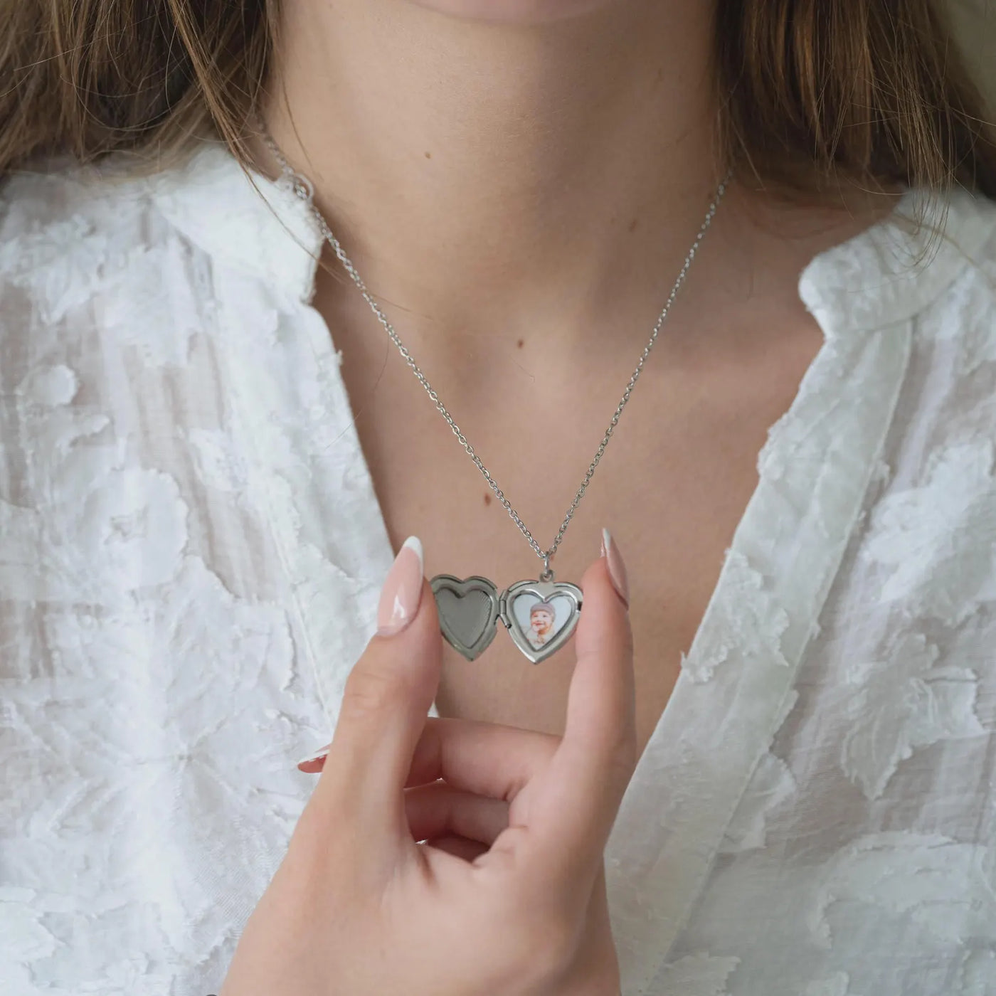 Collier photo argent personnalisé médaillon coeur avec motif gravé fleur acier inoxydable