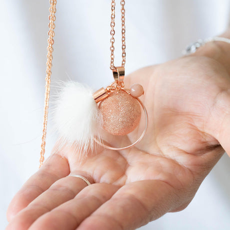 Bola de grossesse sablé or rose perle pierre du soleil pompon froufrou anneau Bola de grossesse sablé or rose perle pierre du soleil pompon froufrou anneau - Maille simple | Creabibenval